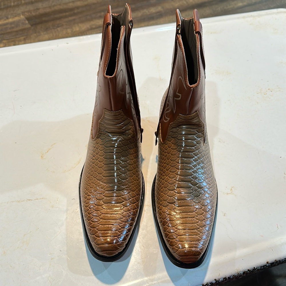 Parrazo ~ Alberto Fellini Crocodile boots